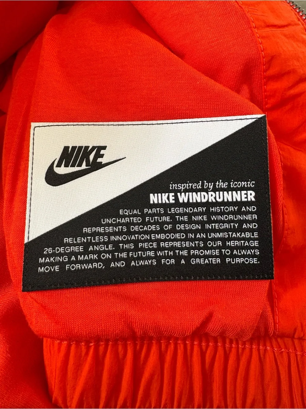 Nike orange Windrunner Women's Loose UV Woven Full-Zip Jacket sz M
